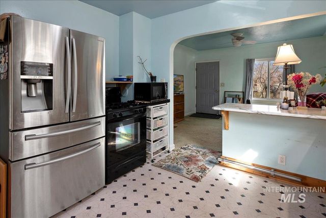 403 Filer Ave W, Twin Falls, ID 83301