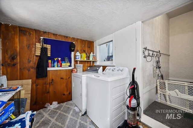 403 Filer Ave W, Twin Falls, ID 83301