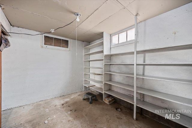 403 Filer Ave W, Twin Falls, ID 83301