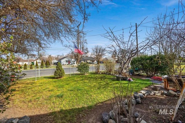 403 Filer Ave W, Twin Falls, ID 83301