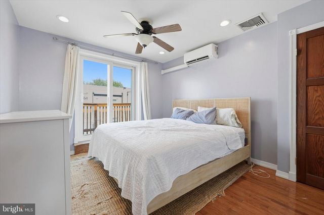 533 TITAN ST, Philadelphia, PA 19147