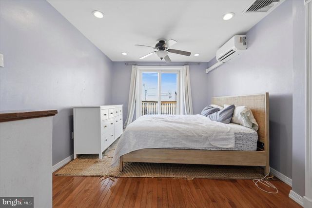 533 TITAN ST, Philadelphia, PA 19147