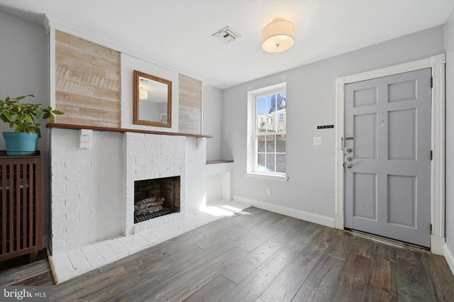 533 TITAN ST, Philadelphia, PA 19147