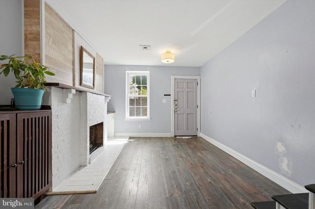 533 TITAN ST, Philadelphia, PA 19147