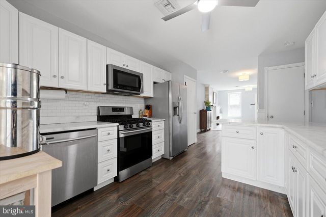 533 TITAN ST, Philadelphia, PA 19147