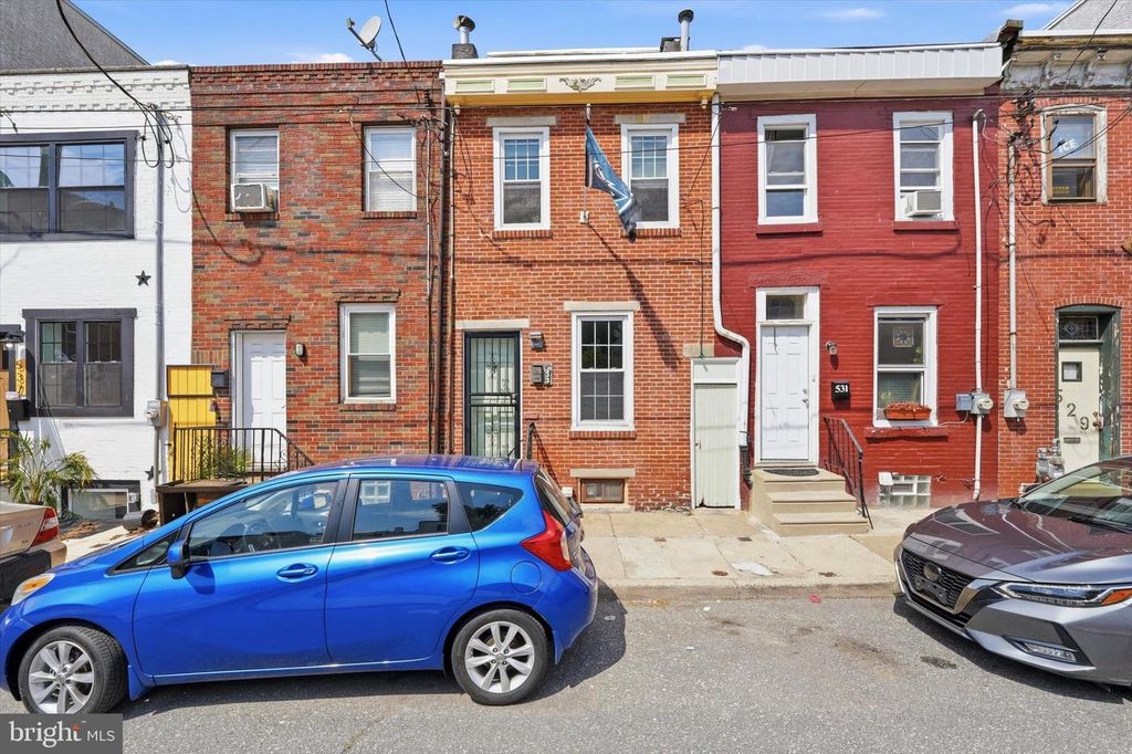 533 TITAN ST, Philadelphia, PA 19147