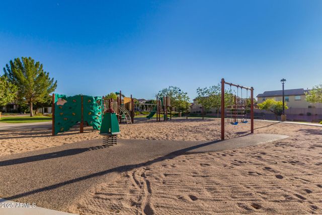 3246 E IVANHOE Street, Gilbert, AZ 85295