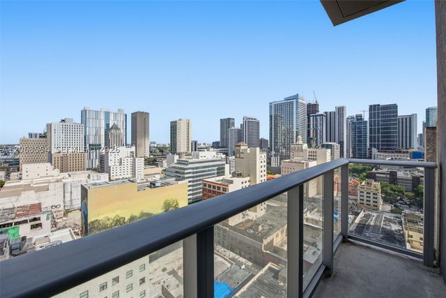 151 SE 1st St 1910, Miami, FL 33131