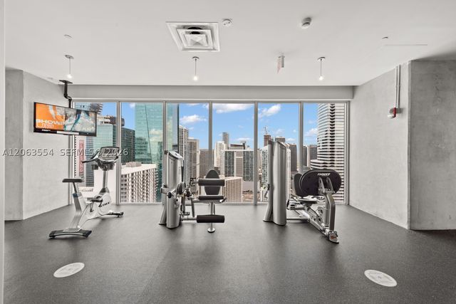 151 SE 1st St 1910, Miami, FL 33131
