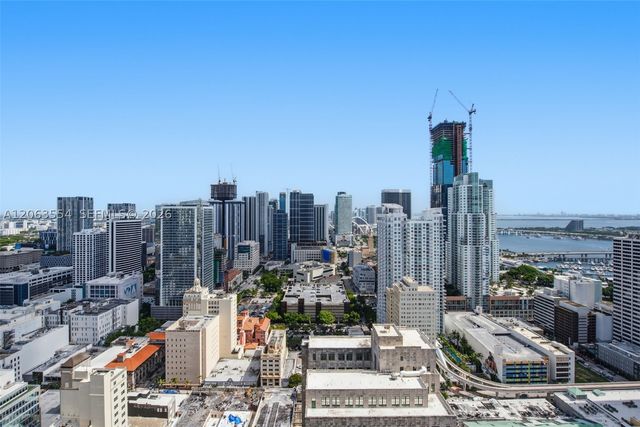 151 SE 1st St 1910, Miami, FL 33131