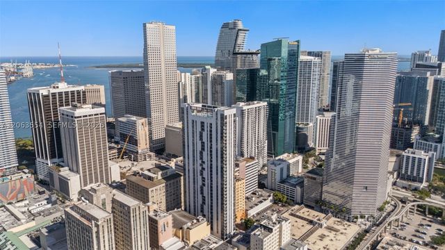 151 SE 1st St 1910, Miami, FL 33131