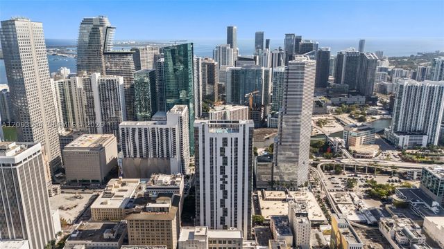 151 SE 1st St 1910, Miami, FL 33131