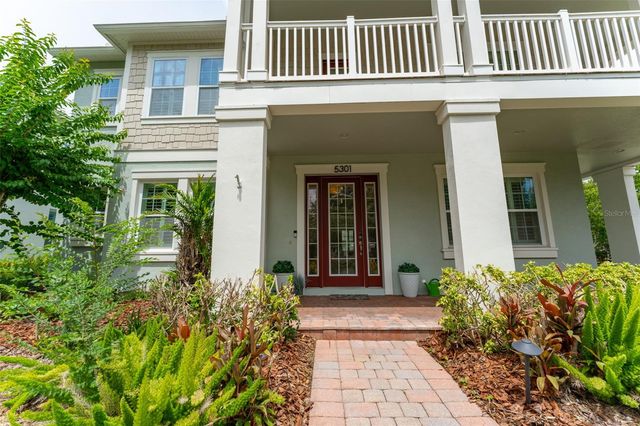 5301 FISHHAWK RIDGE DR, Lithia, FL 33547
