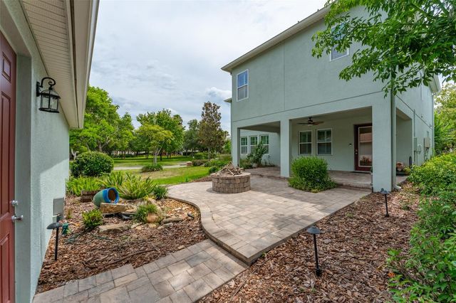 5301 FISHHAWK RIDGE DR, Lithia, FL 33547