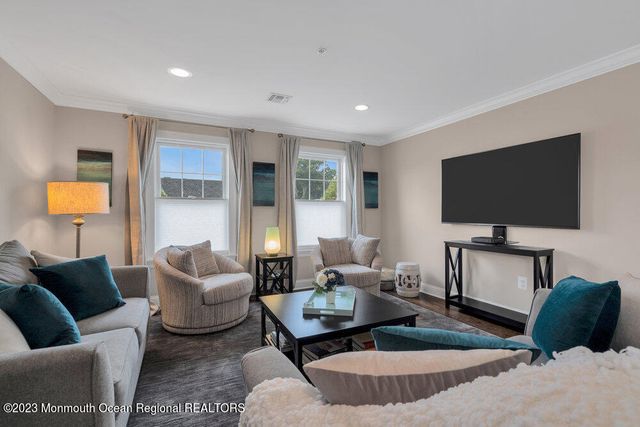 308 Morris Avenue A, Spring Lake, NJ 07762