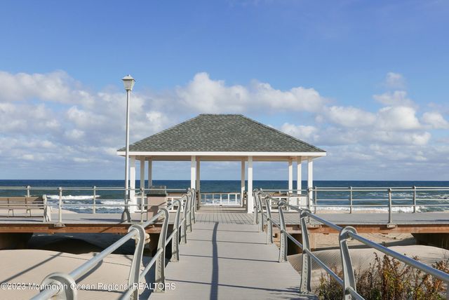 308 Morris Avenue A, Spring Lake, NJ 07762