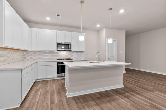 12331 Ridge Top Court, Conroe, TX 77304