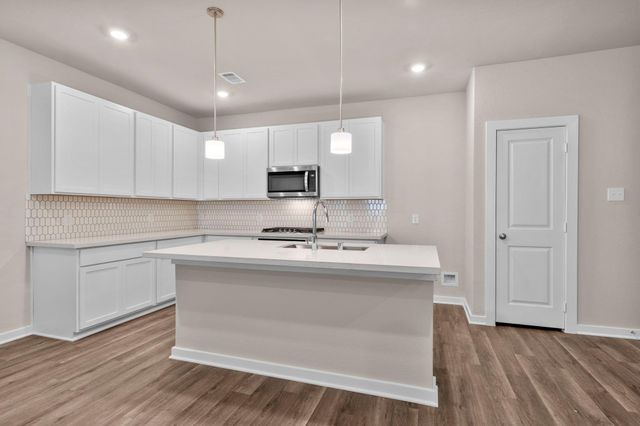 12331 Ridge Top Court, Conroe, TX 77304