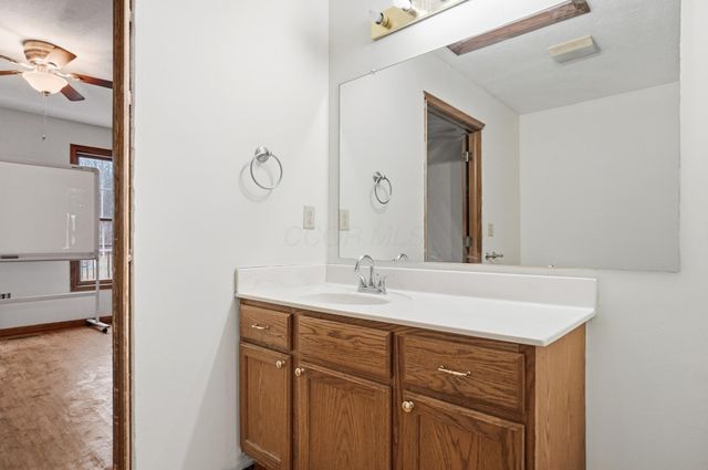 9240 Todd Street Road, Sunbury, OH 43074