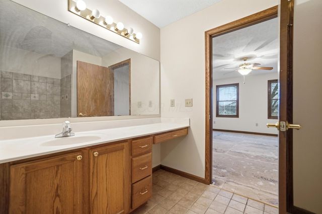 9240 Todd Street Road, Sunbury, OH 43074