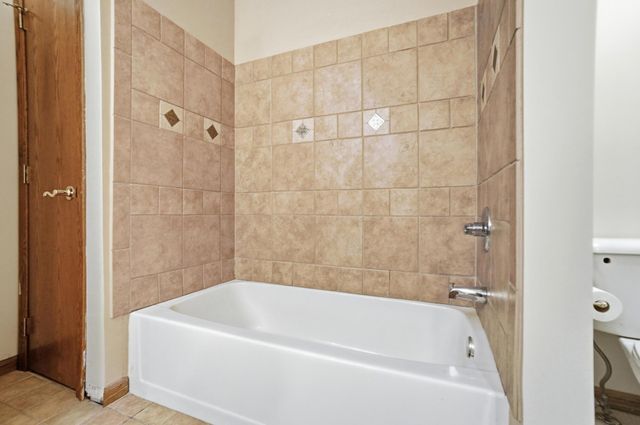 9240 Todd Street Road, Sunbury, OH 43074