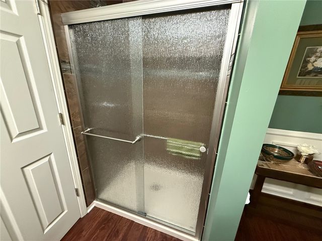 206 Cherry Bark Dr, Harrison Twp, PA 15065