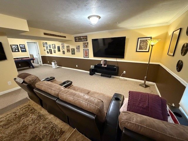 206 Cherry Bark Dr, Harrison Twp, PA 15065