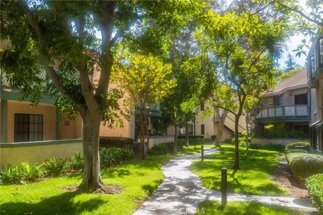 3510 W Sweetbay Court F, Anaheim, CA 92804