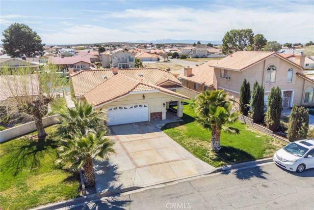 14363 Ironsides, Helendale, CA 92342