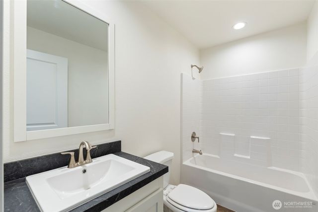 1110 A W Walnut Street, Centralia, WA 98531