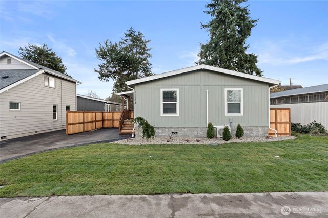 1110 A W Walnut Street, Centralia, WA 98531
