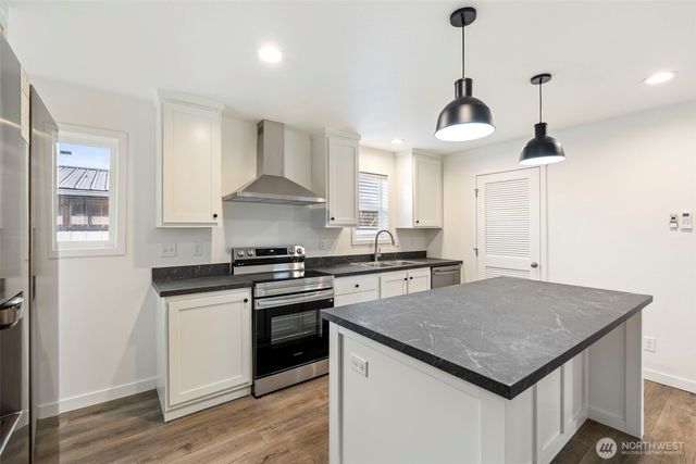 1110 A W Walnut Street, Centralia, WA 98531