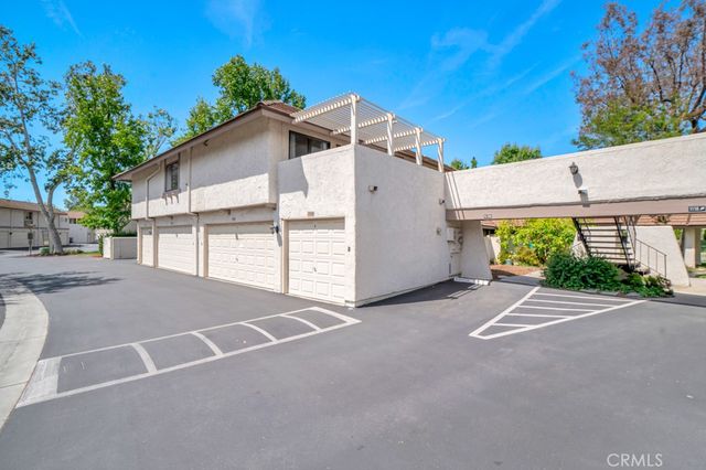 1108 Landsburn Circle, Westlake Village, CA 91361