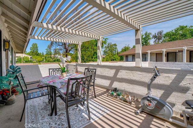 1108 Landsburn Circle, Westlake Village, CA 91361