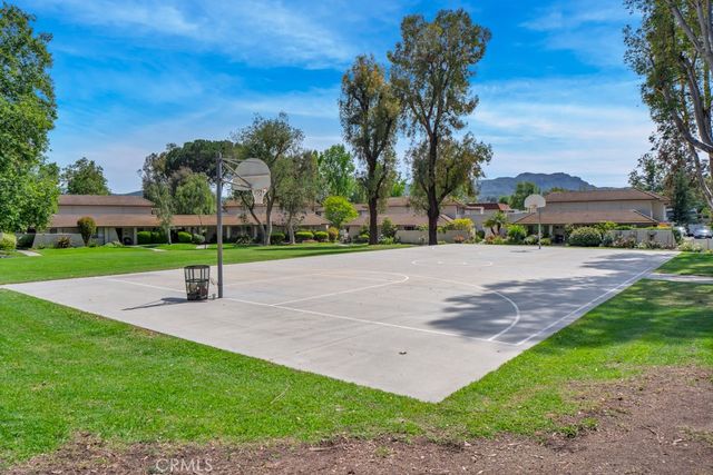 1108 Landsburn Circle, Westlake Village, CA 91361