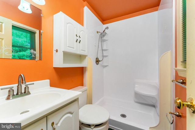 7826 WELCH CT, Alexandria, VA 22315