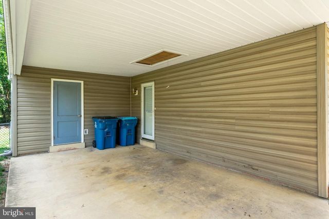 7826 WELCH CT, Alexandria, VA 22315
