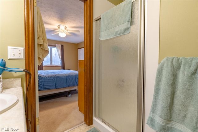 6167 Redford Road NW, North Canton, OH 44720