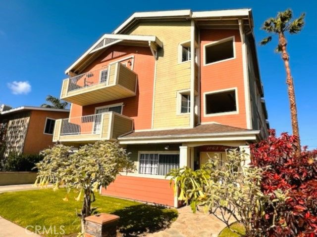 1063 Stanley Avenue, Long Beach, CA 90804