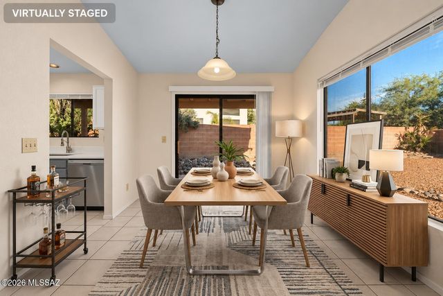 2966 W Country Meadow Drive, Tucson, AZ 85742