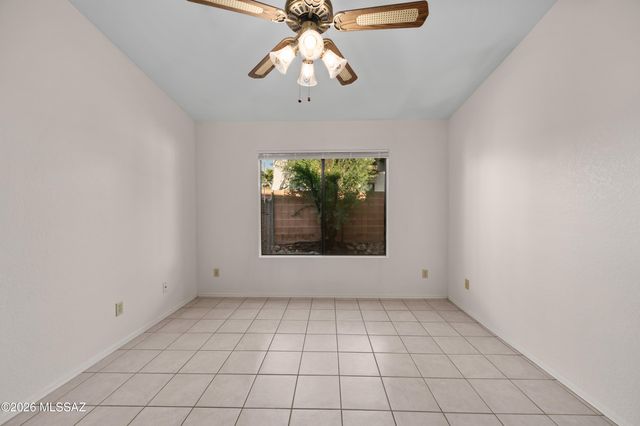 2966 W Country Meadow Drive, Tucson, AZ 85742