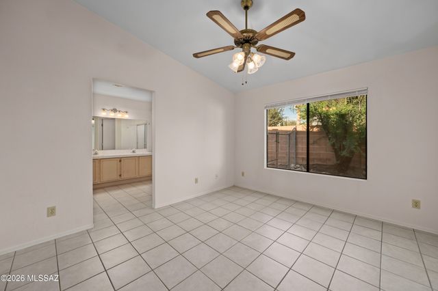 2966 W Country Meadow Drive, Tucson, AZ 85742