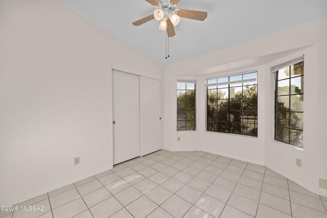 2966 W Country Meadow Drive, Tucson, AZ 85742