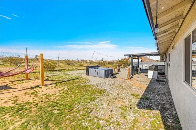 670 Ducor Avenue, Landers, CA 92285