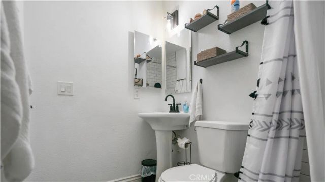 670 Ducor Avenue, Landers, CA 92285