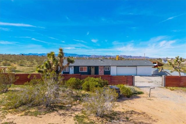 670 Ducor Avenue, Landers, CA 92285