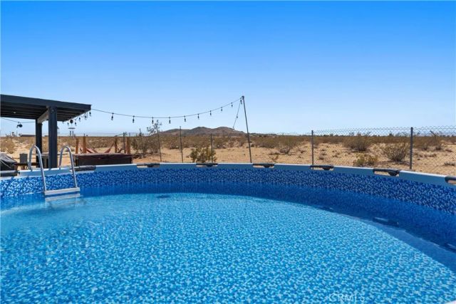 670 Ducor Avenue, Landers, CA 92285