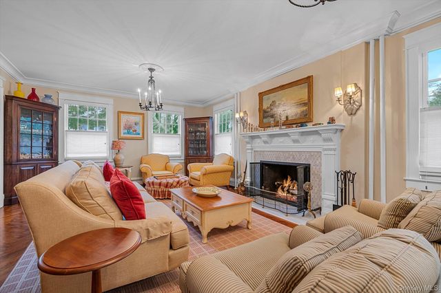 1 Deepdale Drive, Great Neck, NY 11021