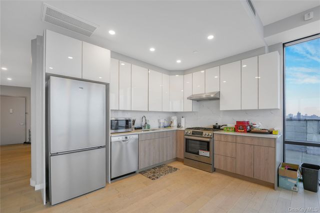 88-08 Justice Avenue PH-C, Elmhurst, NY 11373