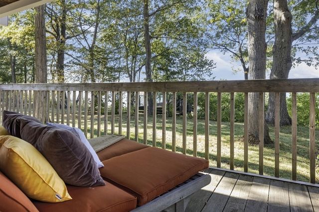 1600 Rocky Gap Road, Benton Harbor, MI 49022